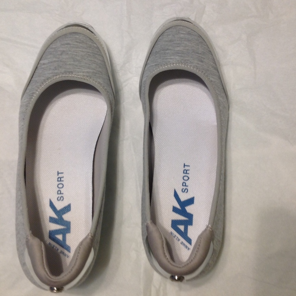 Anne Klein Sport Women's Shoe/Sneaker